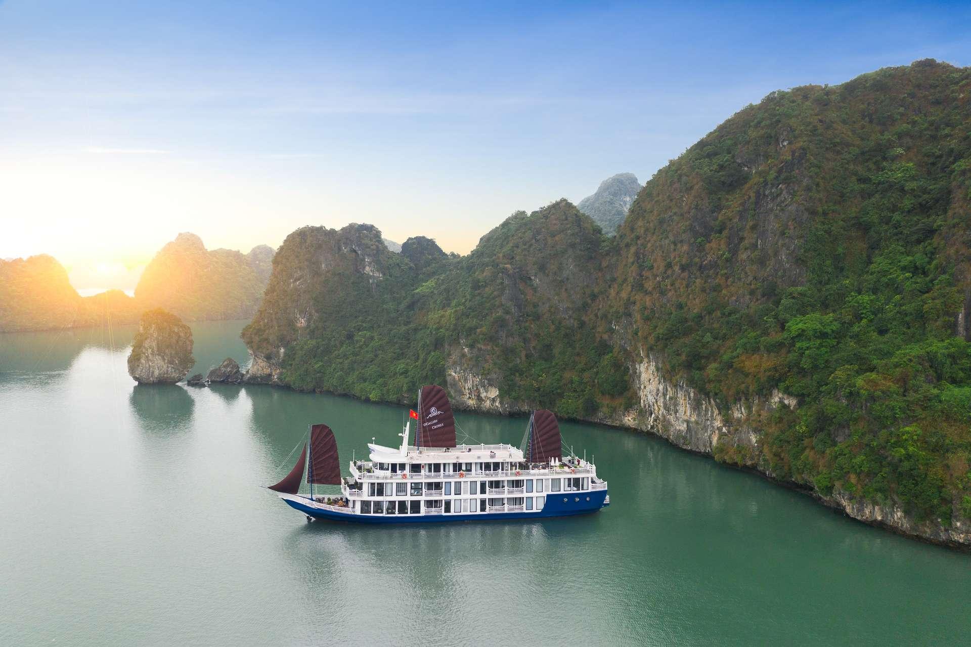 O'Gallery Lotus Cruise - Khách sạn 5 sao ở Hải Phòng